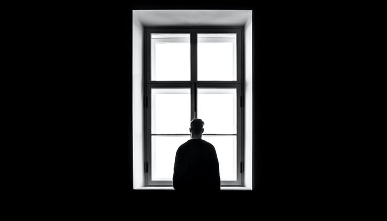 solitudine in Spagna