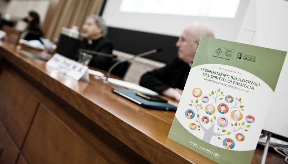 congreso familia santa croce