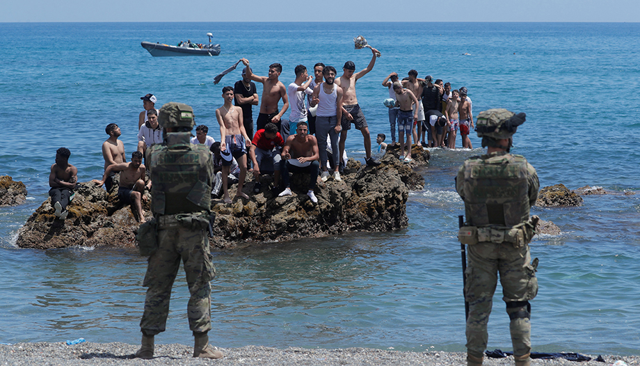 ingresso migranti ceuta