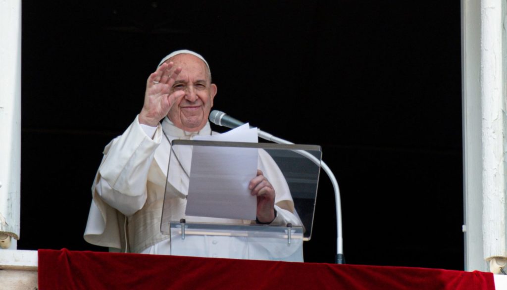 Papst beim Fronleichnams-Engelsfest