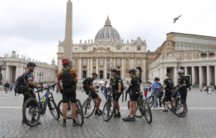 ciclistas via francigena