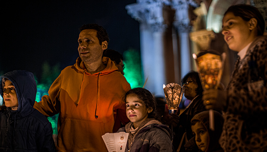 ayuda iglesia necesitada