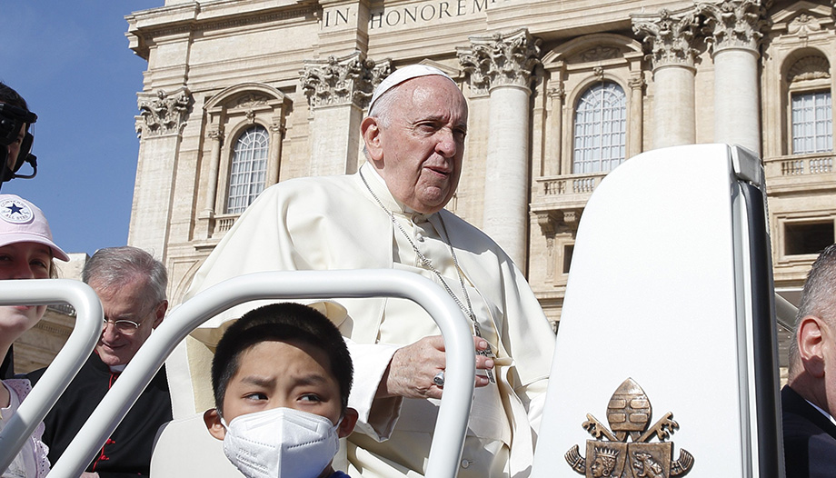 Papa Francisco ancianos