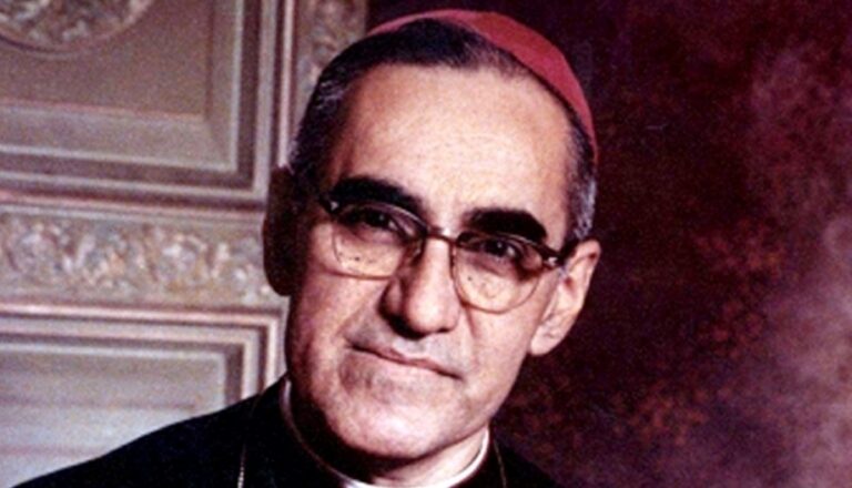 Monsignore Óscar Romero.