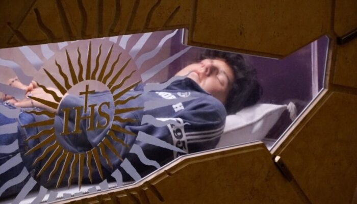 Tumba de Carlo Acutis en Asis.