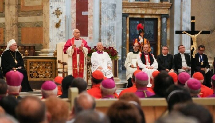 Papa León XIV en una oración ecuménica por los mártires, el 14 de septiembre.