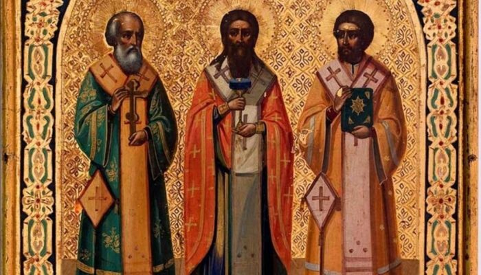 San Gregorio Nacianceno, San Basilio el Grande y San Juan Crisóstomo.