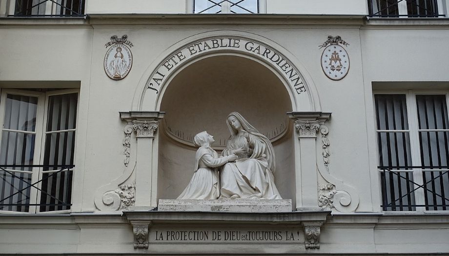 Capilla de la Medalla Milagrosa en París.