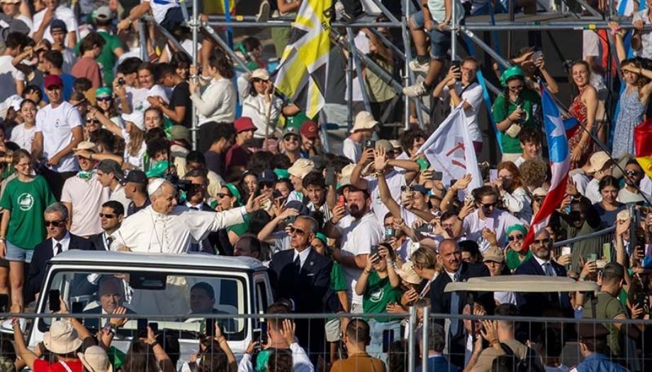 Jóvenes con el Papa en Tor Vergata 2025