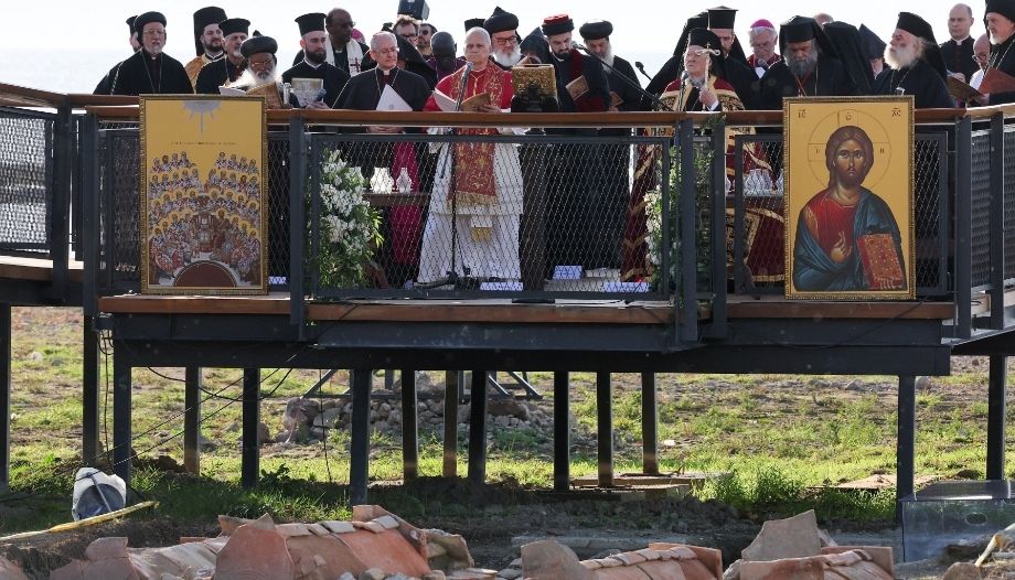 Papa en Iznik, antigua Nicea.