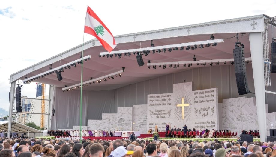 Papa celebra Misa en Beirut (Líbano).