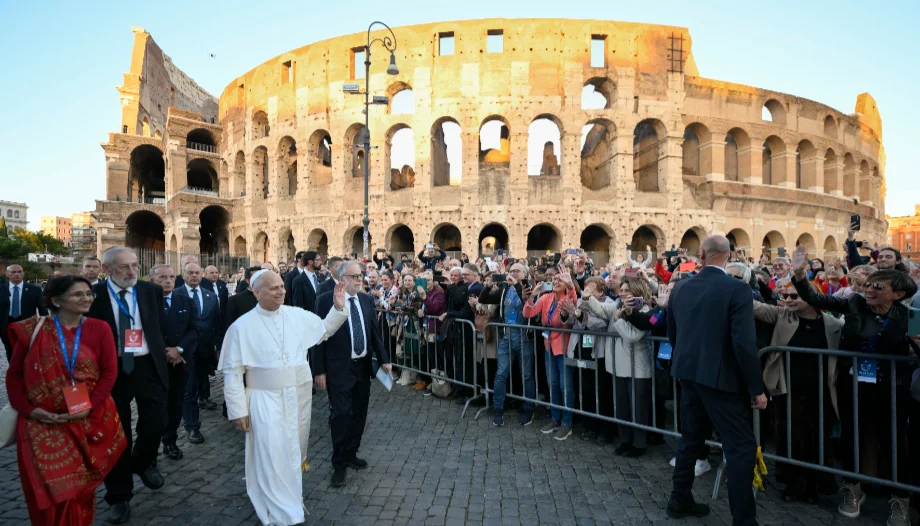 via crucis Coliseo