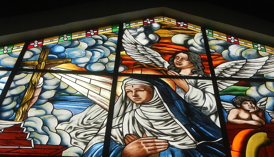 Vidriera con Santa Rita de Casia